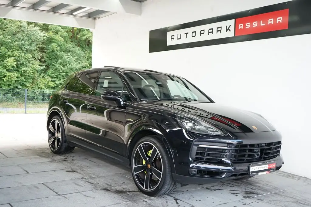 Photo 1 : Porsche Cayenne 2021 Hybrid