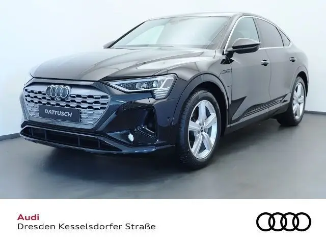 Photo 1 : Audi Q8 2024 Not specified