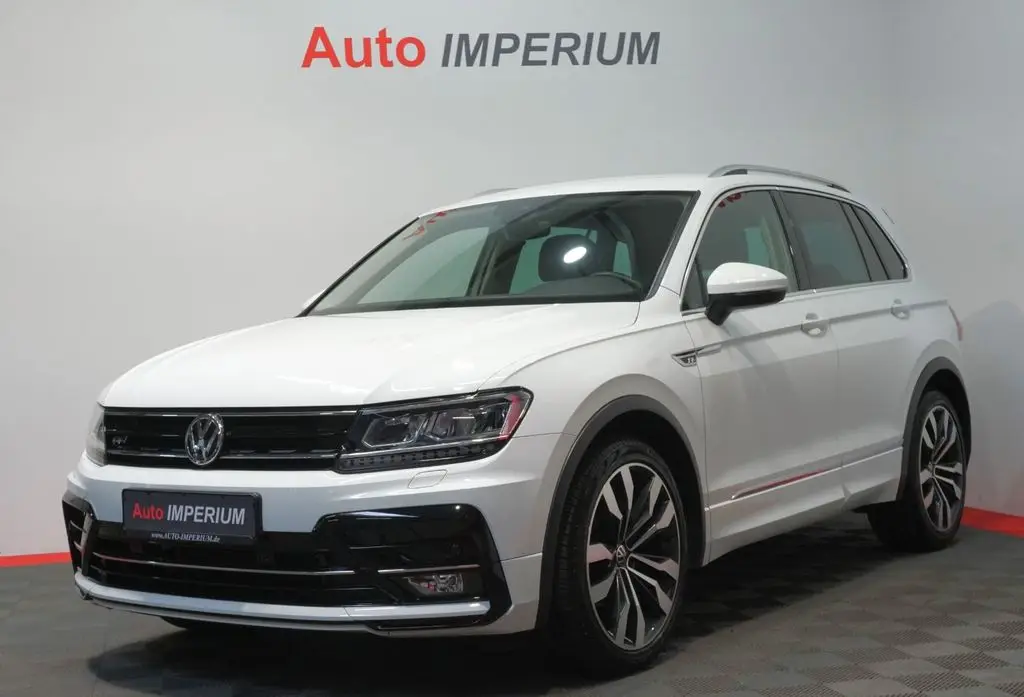 Photo 1 : Volkswagen Tiguan 2020 Essence