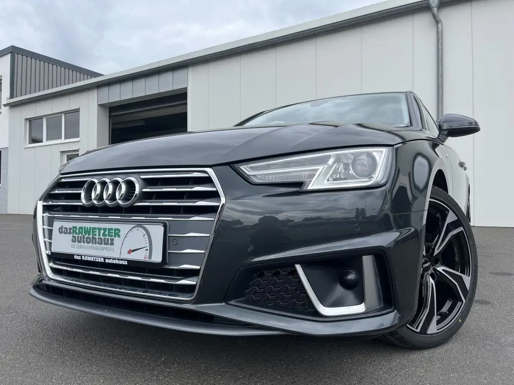 Photo 1 : Audi A4 2019 Diesel