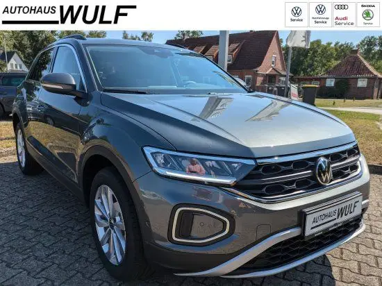 Photo 1 : Volkswagen T-roc 2024 Petrol