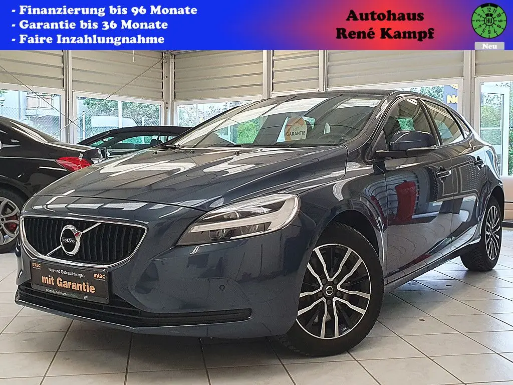 Photo 1 : Volvo V40 2017 Essence