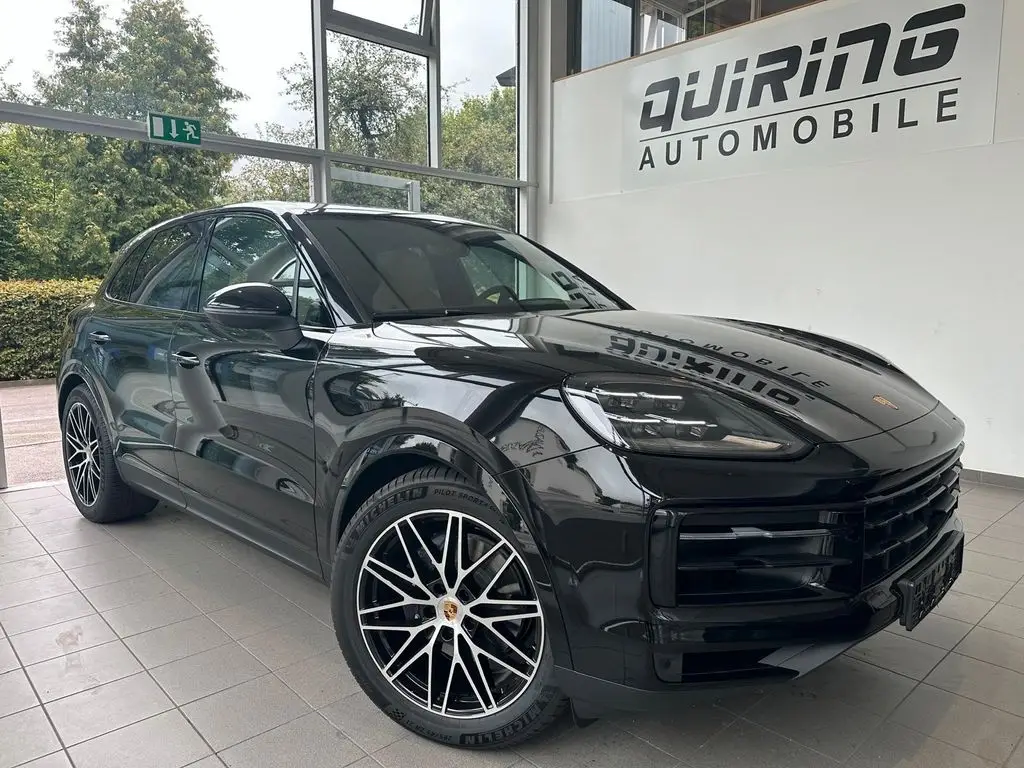 Photo 1 : Porsche Cayenne 2024 Essence