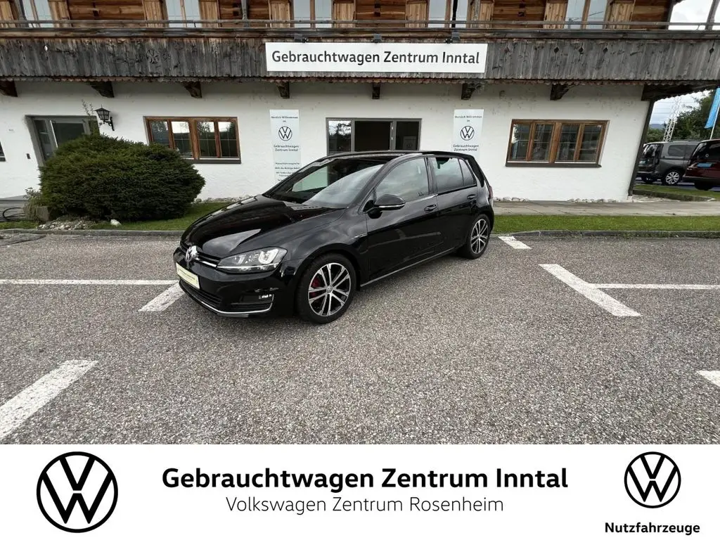 Photo 1 : Volkswagen Golf 2016 Essence