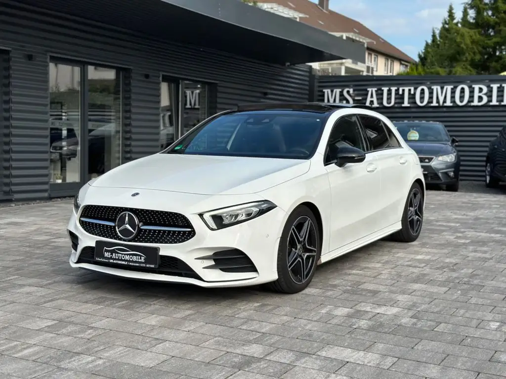 Photo 1 : Mercedes-benz Classe A 2018 Petrol