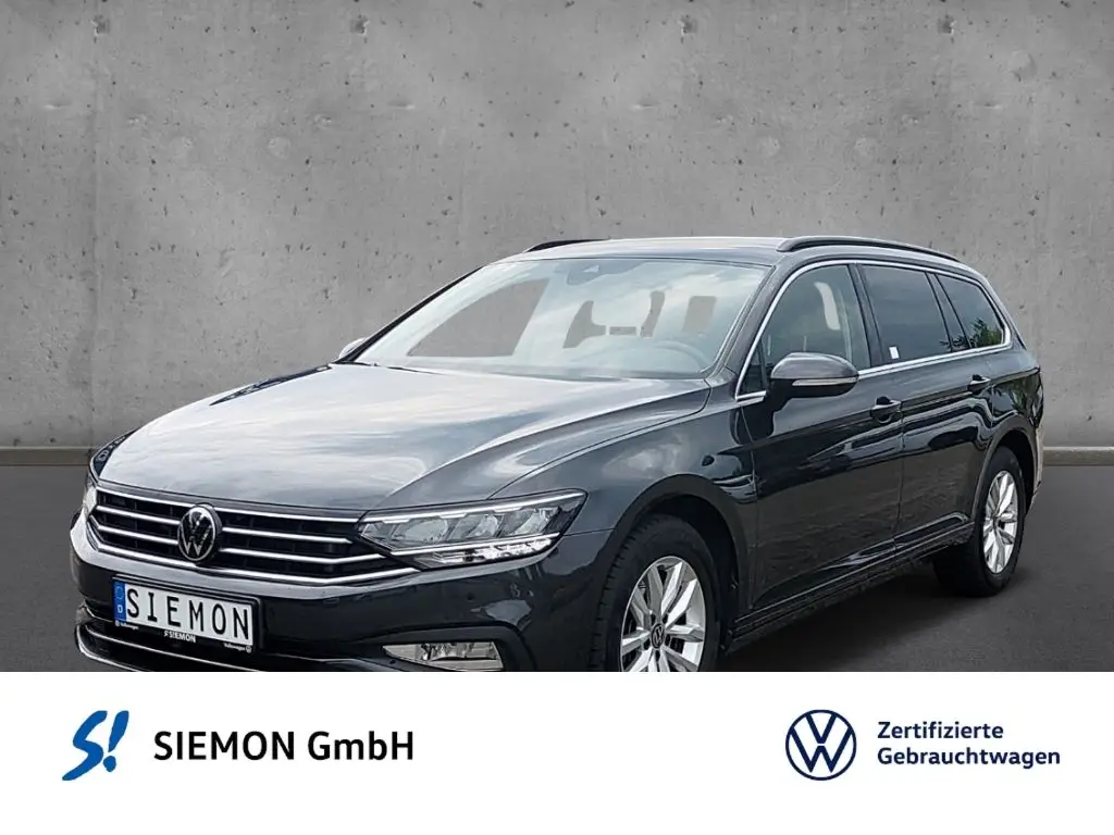 Photo 1 : Volkswagen Passat 2023 Essence