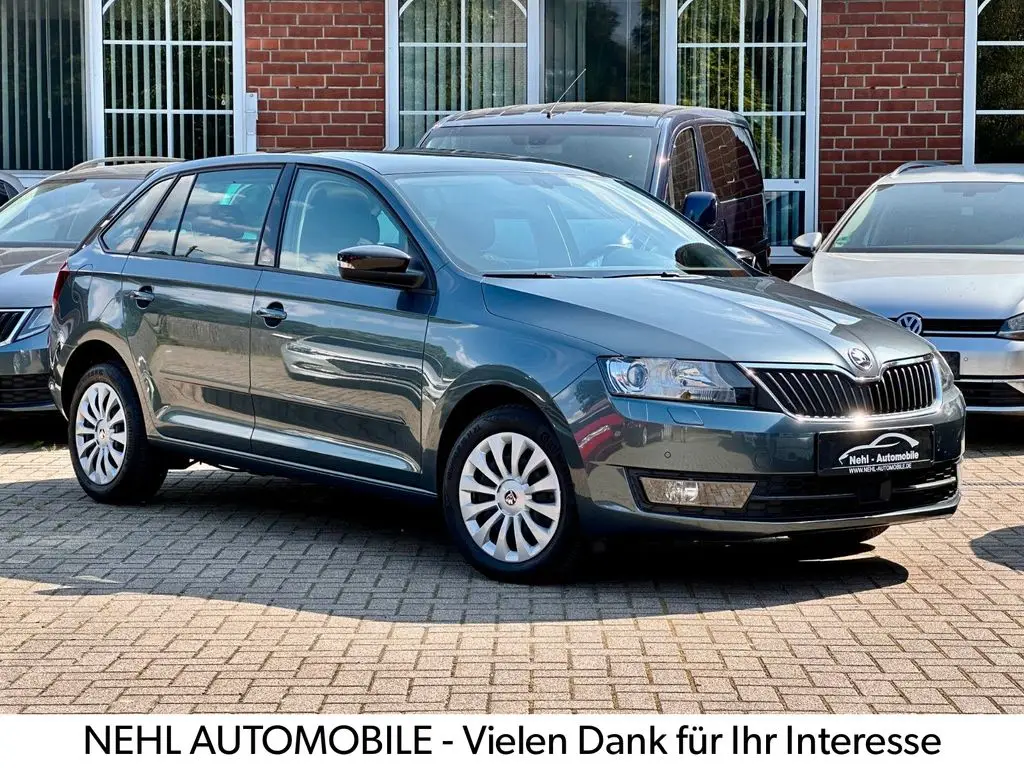 Photo 1 : Skoda Rapid 2015 Petrol