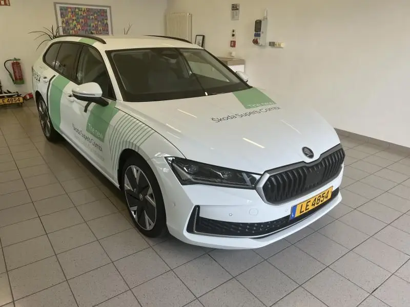 Photo 1 : Skoda Superb 2024 Diesel