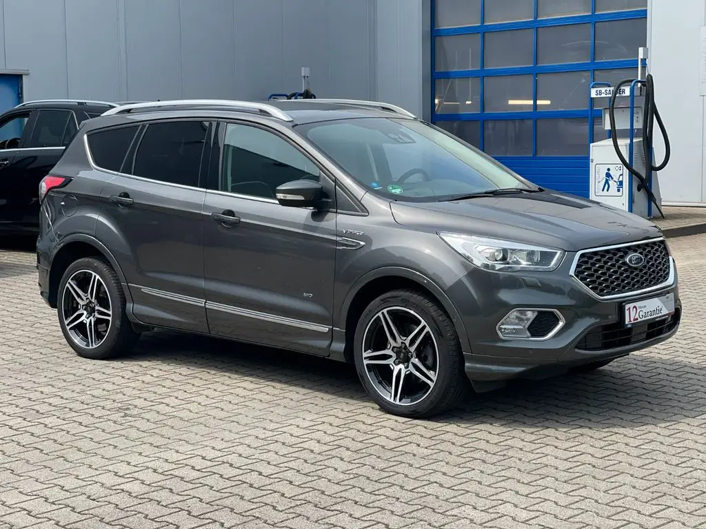 Photo 1 : Ford Kuga 2018 Petrol