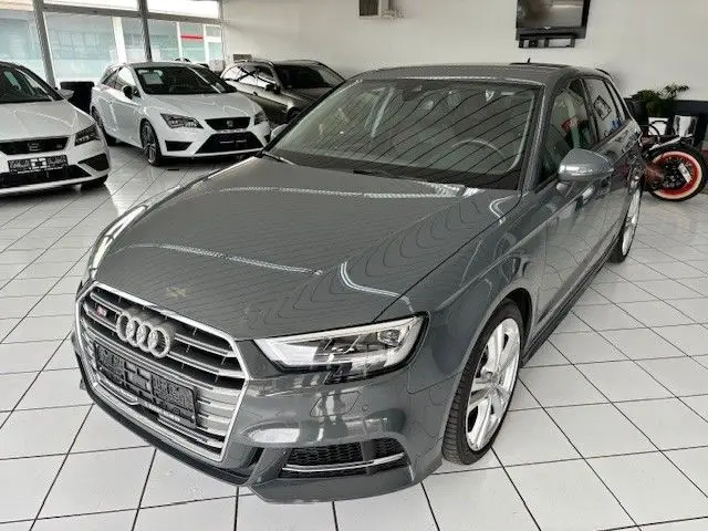 Photo 1 : Audi S3 2020 Petrol