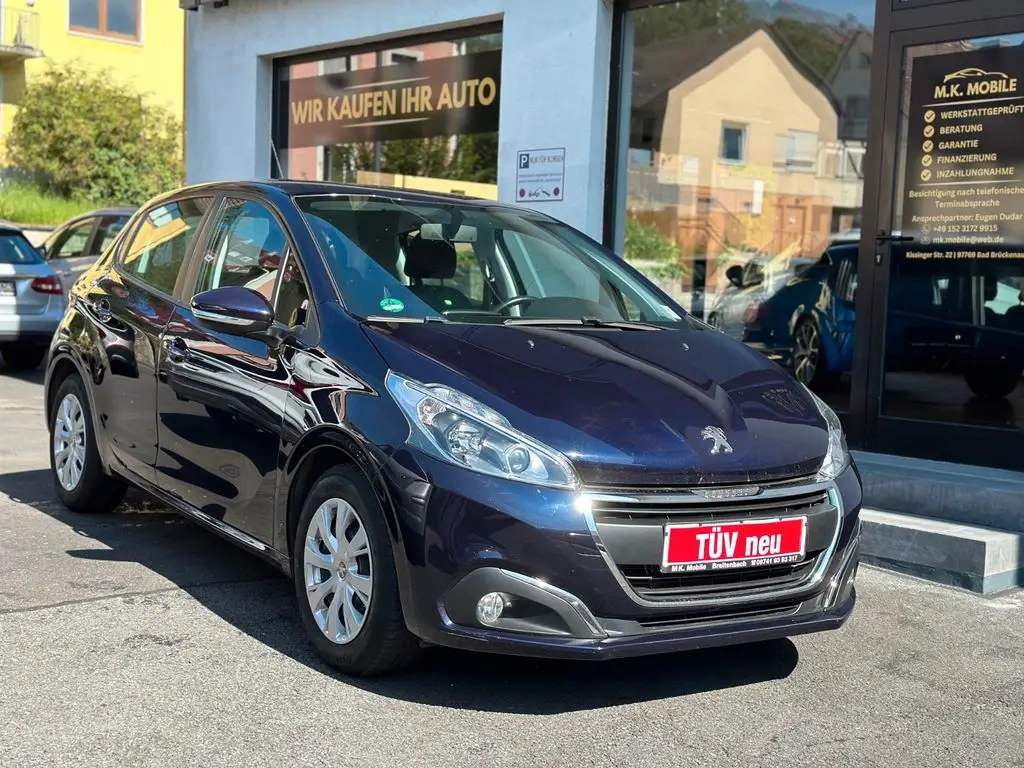 Photo 1 : Peugeot 208 2018 Essence