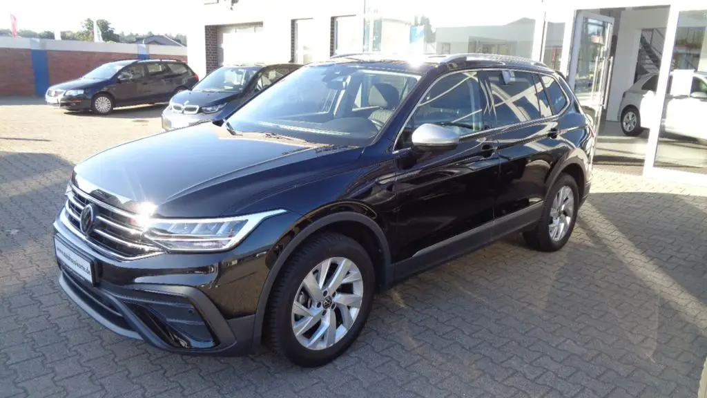 Photo 1 : Volkswagen Tiguan 2023 Diesel