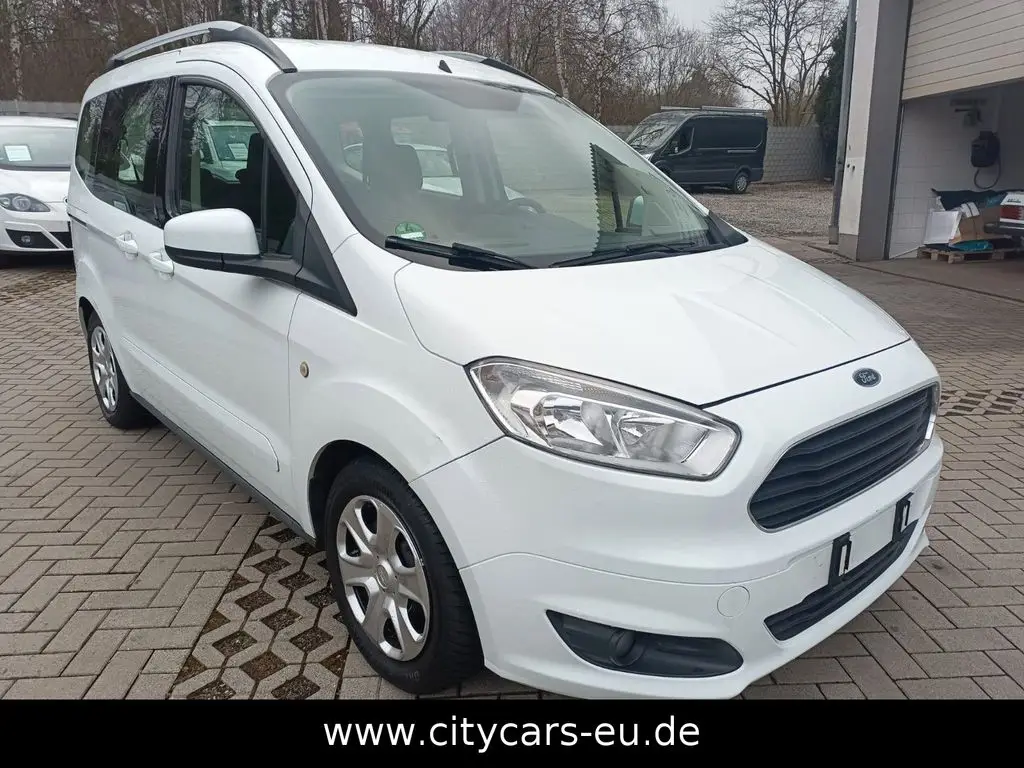 Photo 1 : Ford Tourneo 2015 Petrol