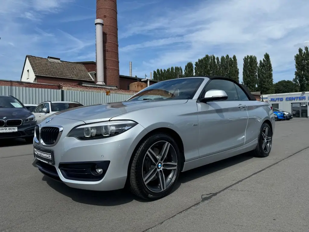 Photo 1 : Bmw Serie 2 2017 Petrol