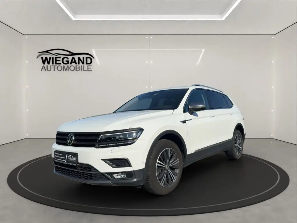 Photo 1 : Volkswagen Tiguan 2018 Petrol