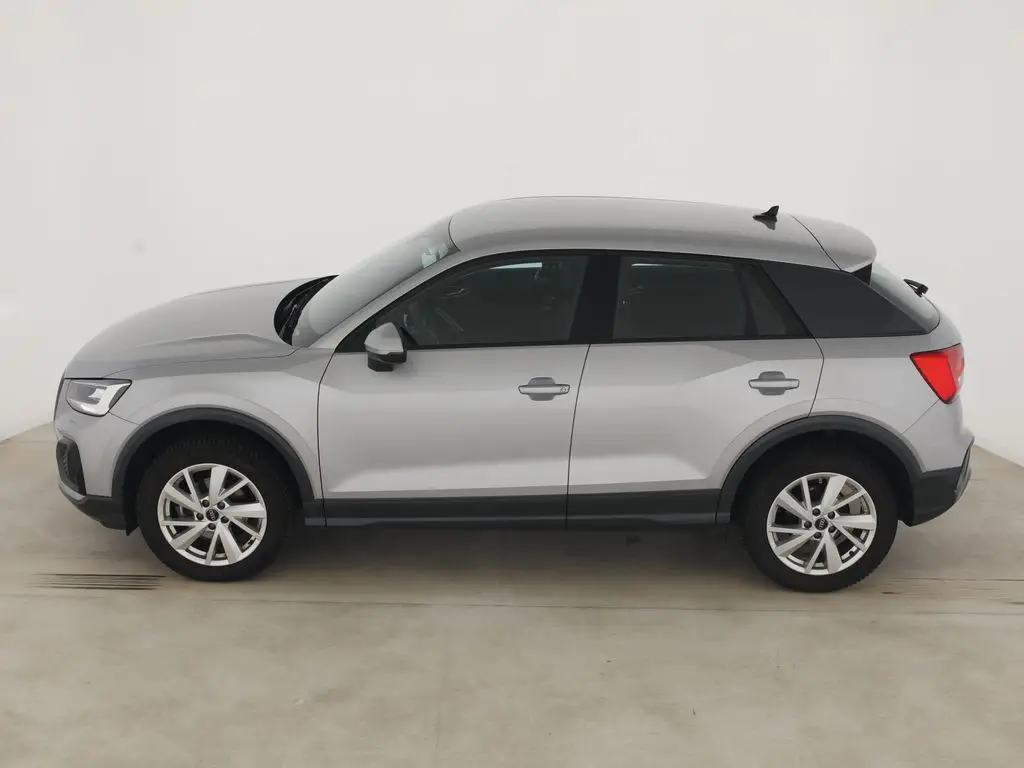 Photo 1 : Audi Q2 2023 Diesel