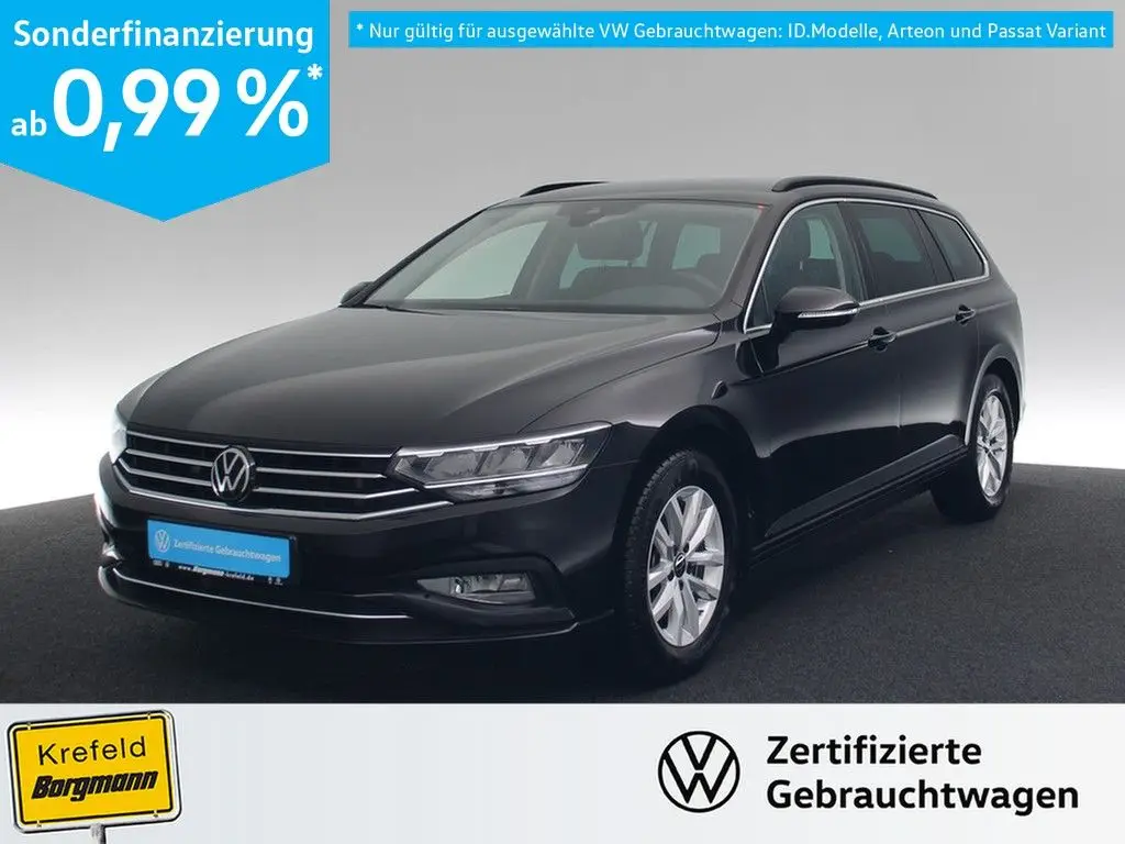 Photo 1 : Volkswagen Passat 2022 Essence