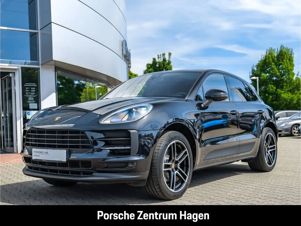 Photo 1 : Porsche Macan 2019 Petrol