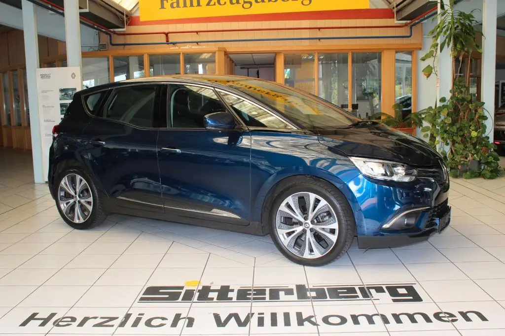 Photo 1 : Renault Scenic 2017 Diesel