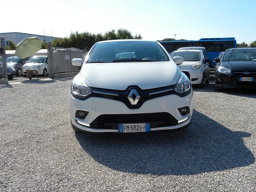 Photo 1 : Renault Clio 2017 Diesel