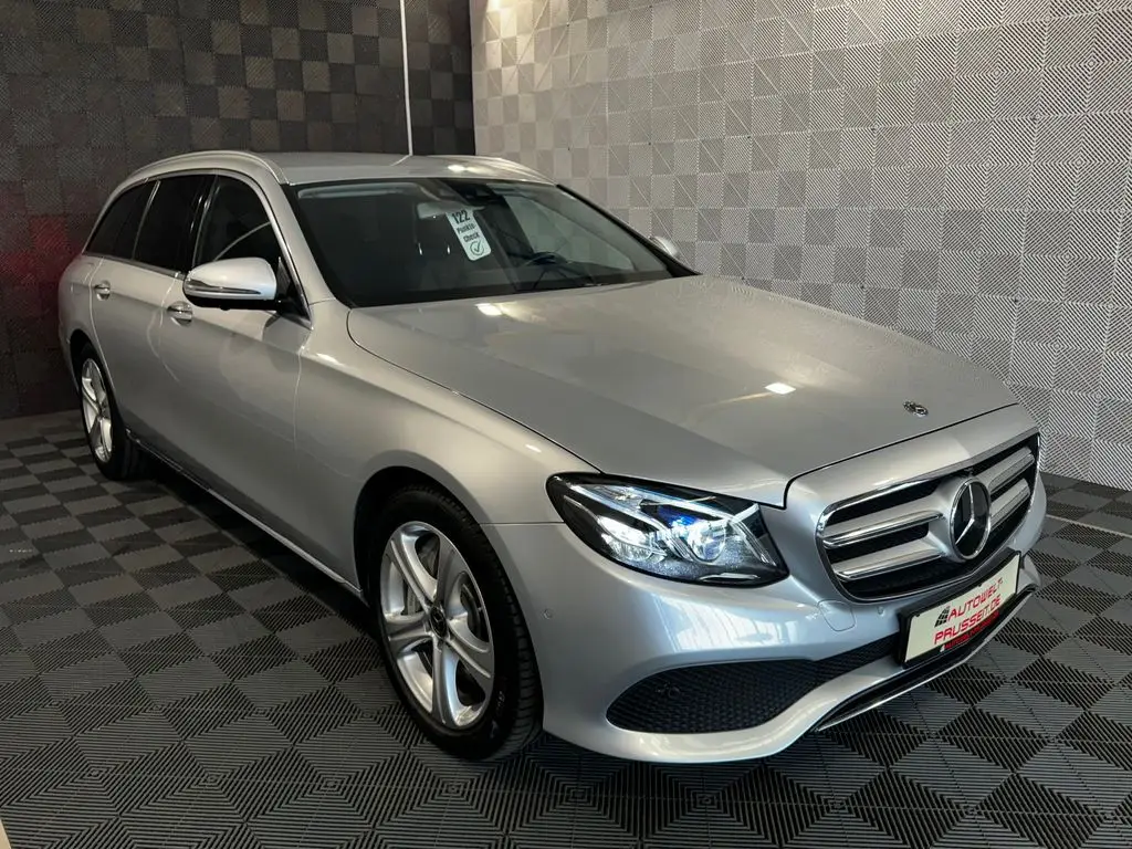 Photo 1 : Mercedes-benz Classe E 2017 Essence