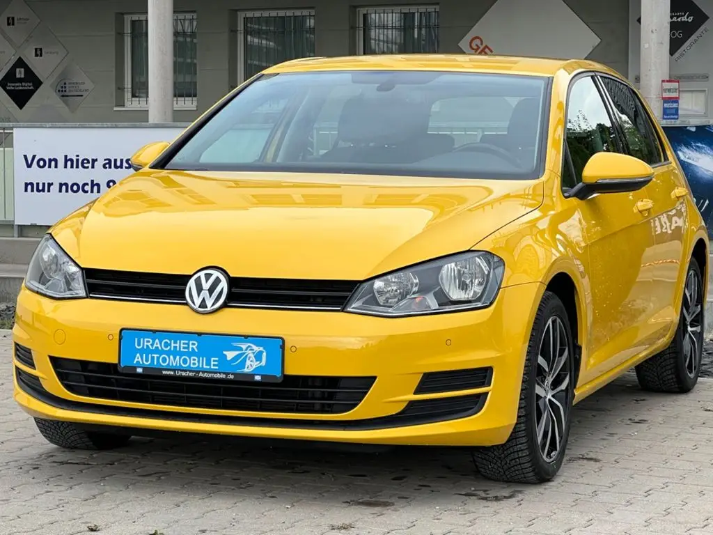 Photo 1 : Volkswagen Golf 2016 Petrol