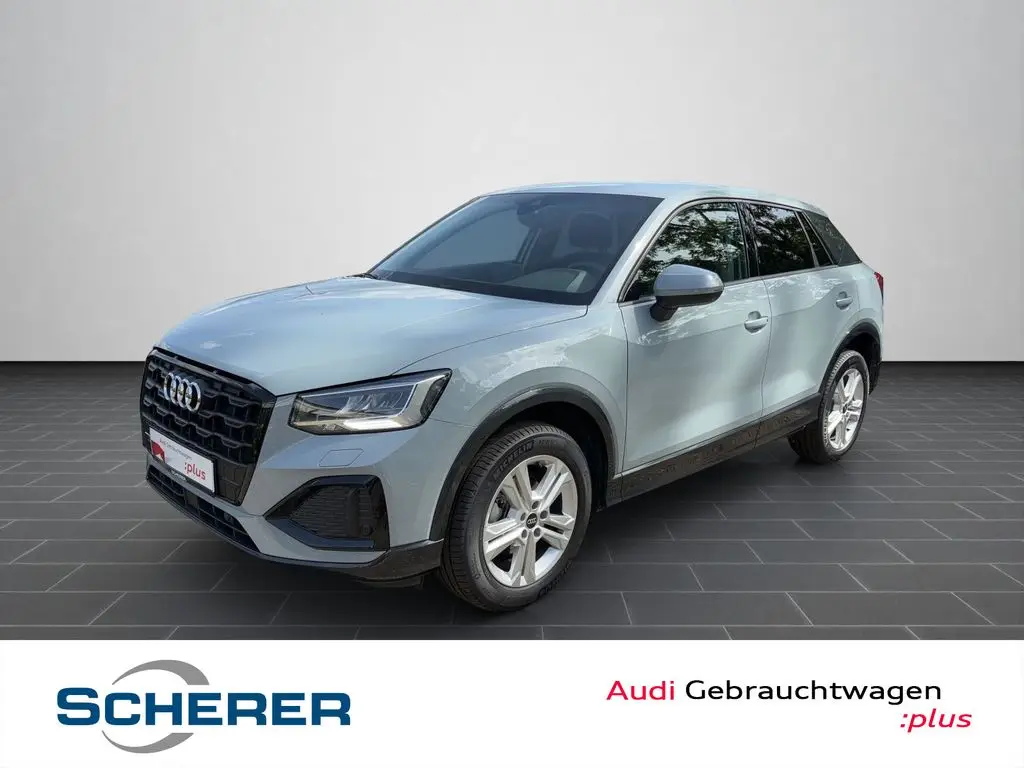 Photo 1 : Audi Q2 2023 Petrol