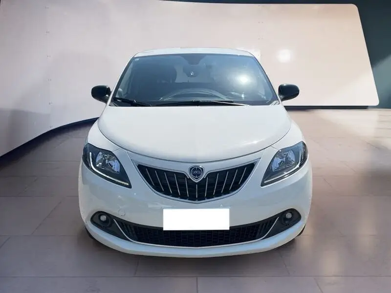 Photo 1 : Lancia Ypsilon 2022 Hybride