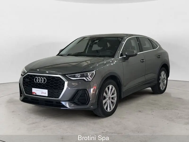 Photo 1 : Audi Q3 2020 Diesel