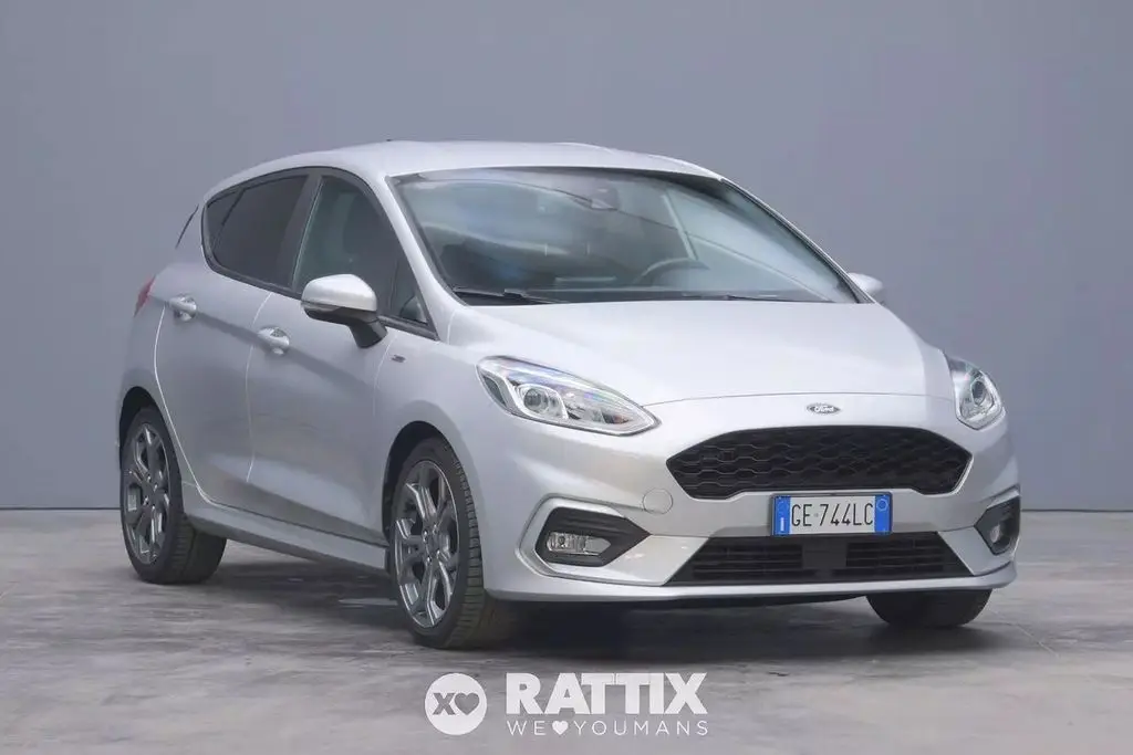 Photo 1 : Ford Fiesta 2021 Essence