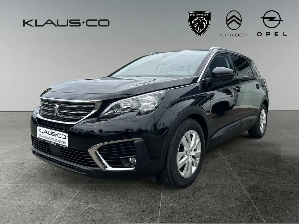 Photo 1 : Peugeot 5008 2017 Diesel