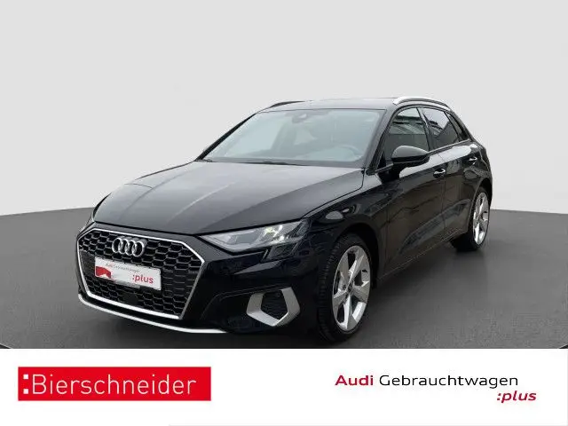 Photo 1 : Audi A3 2023 Petrol