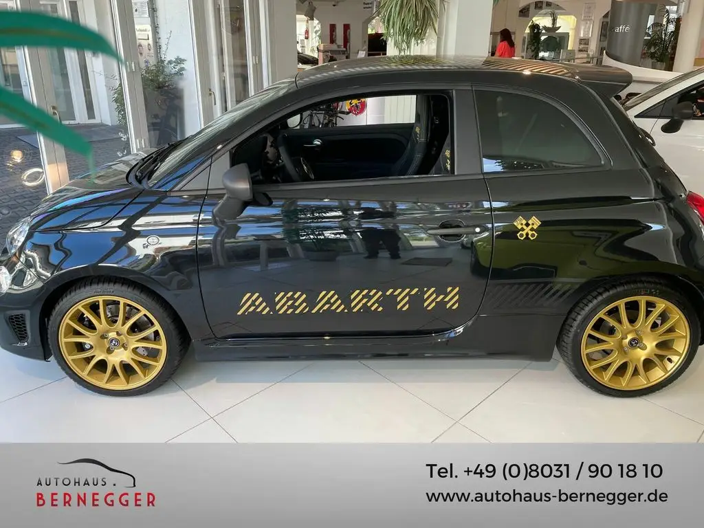 Photo 1 : Abarth 695 2024 Essence