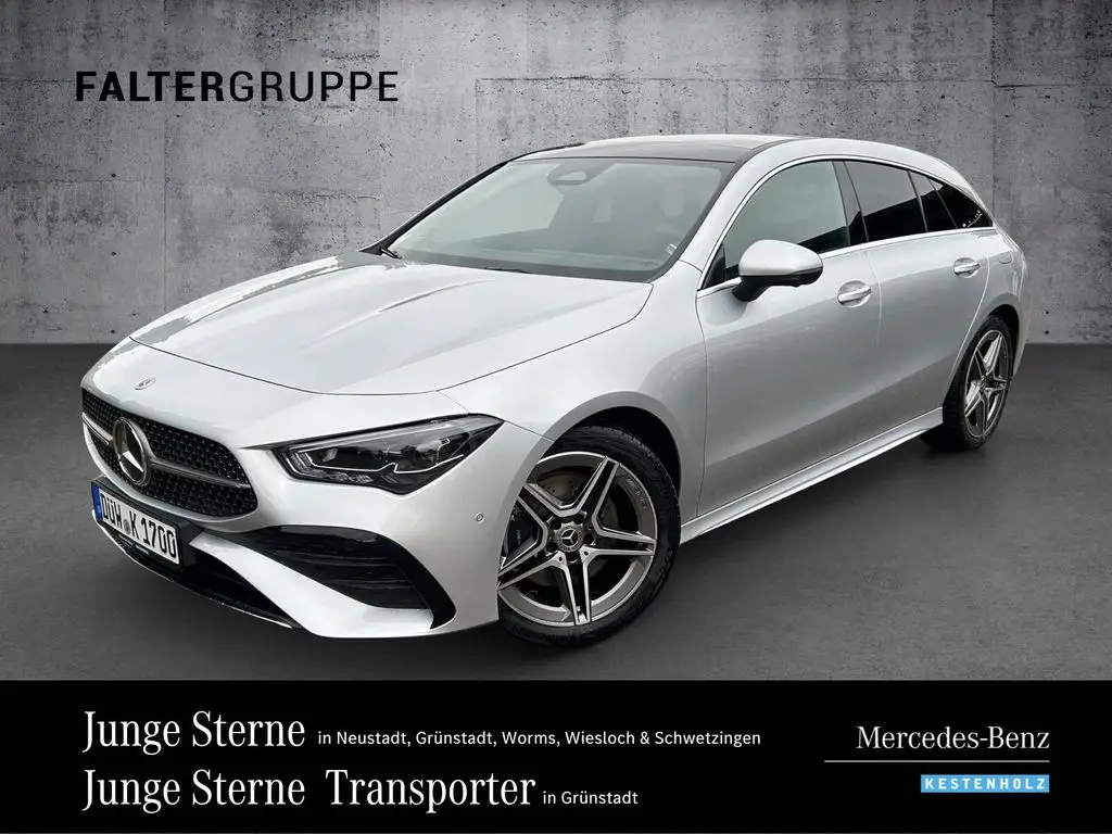 Photo 1 : Mercedes-benz Classe Cla 2024 Petrol