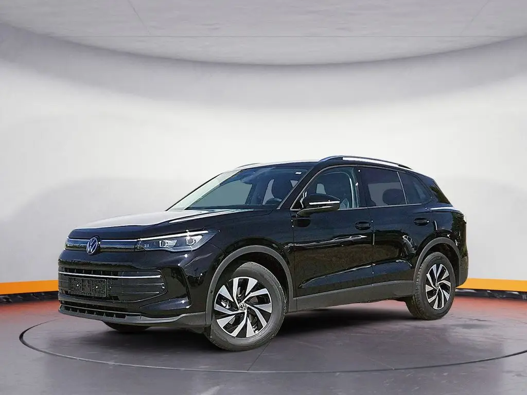 Photo 1 : Volkswagen Tiguan 2024 Petrol