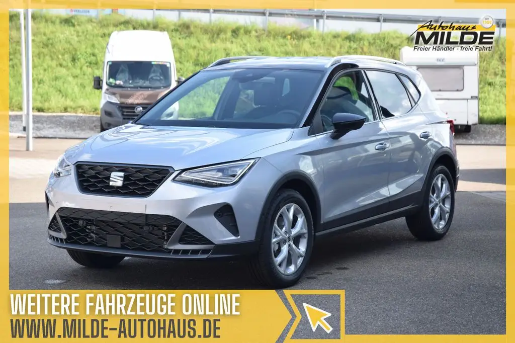 Photo 1 : Seat Arona 2024 Petrol