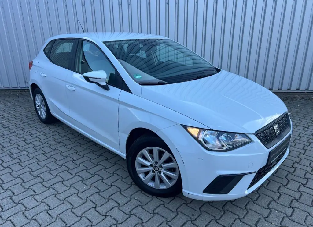 Photo 1 : Seat Ibiza 2020 Petrol