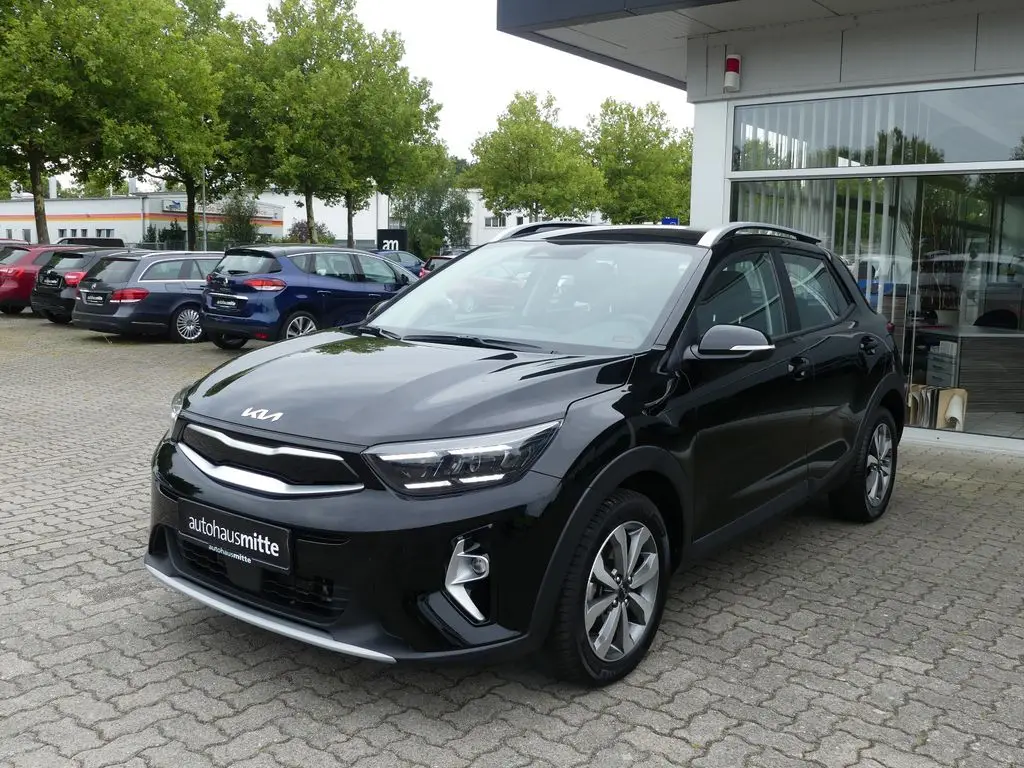 Photo 1 : Kia Stonic 2022 Petrol