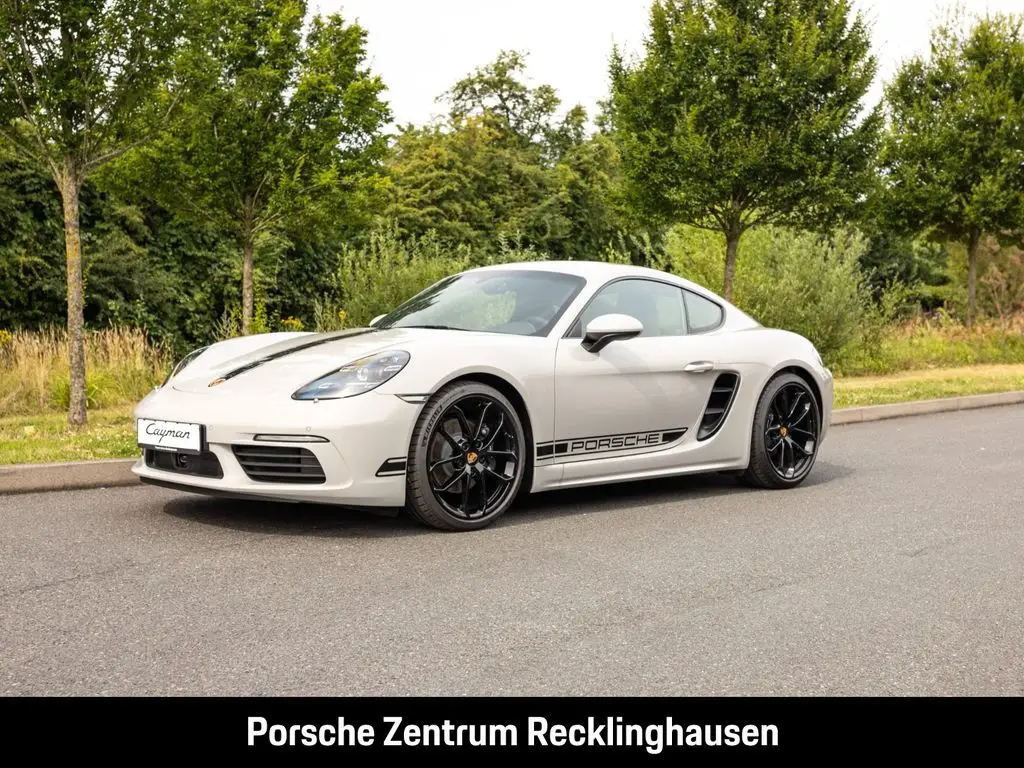 Photo 1 : Porsche 718 2024 Essence