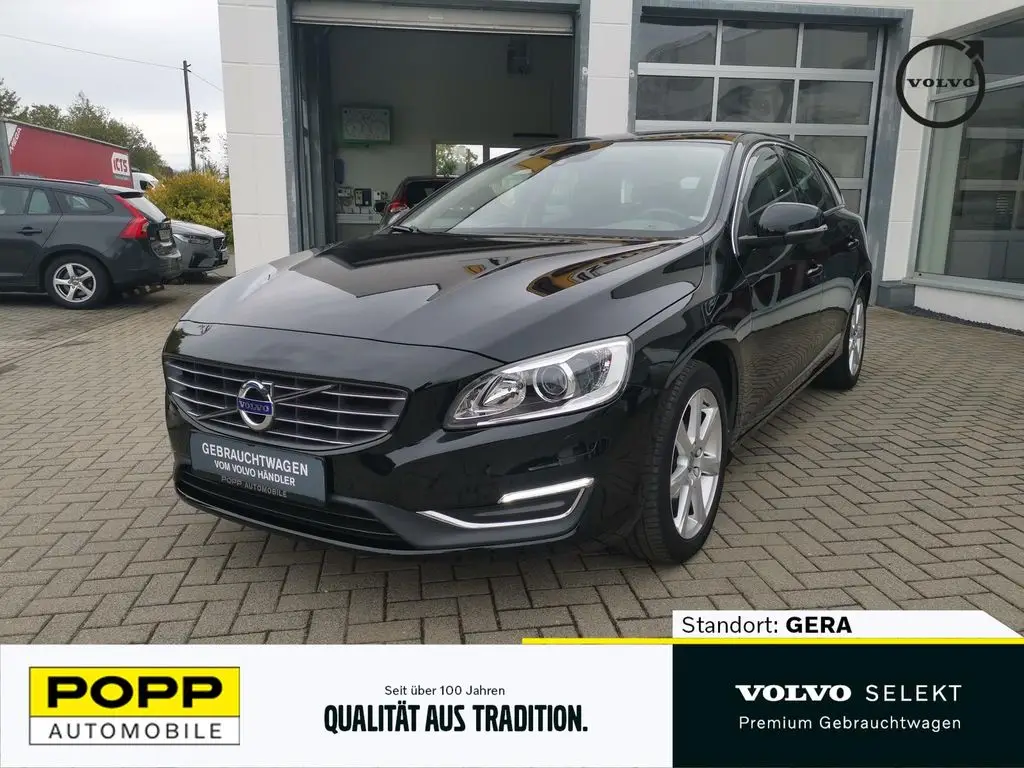 Photo 1 : Volvo V60 2017 Essence