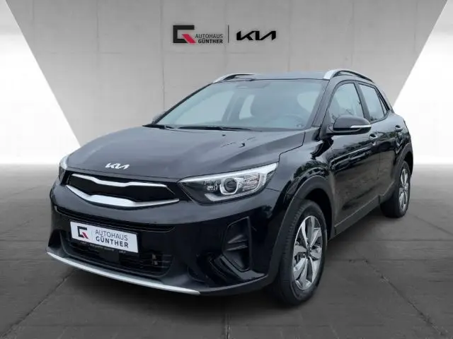 Photo 1 : Kia Stonic 2024 Petrol