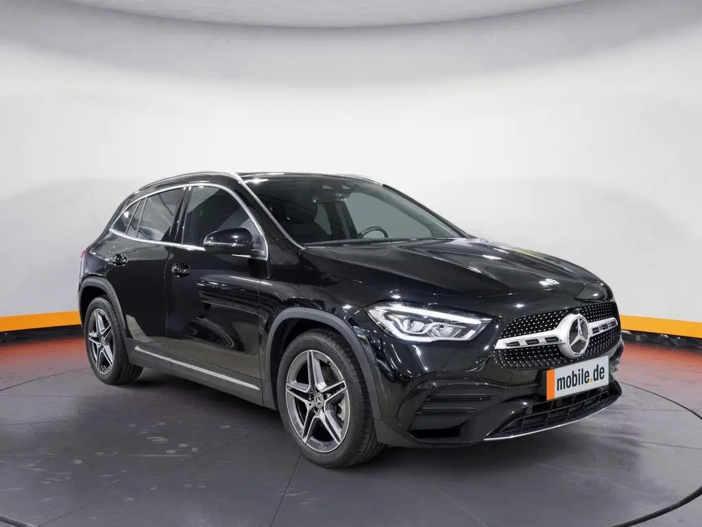 Photo 1 : Mercedes-benz Classe Gla 2022 Petrol