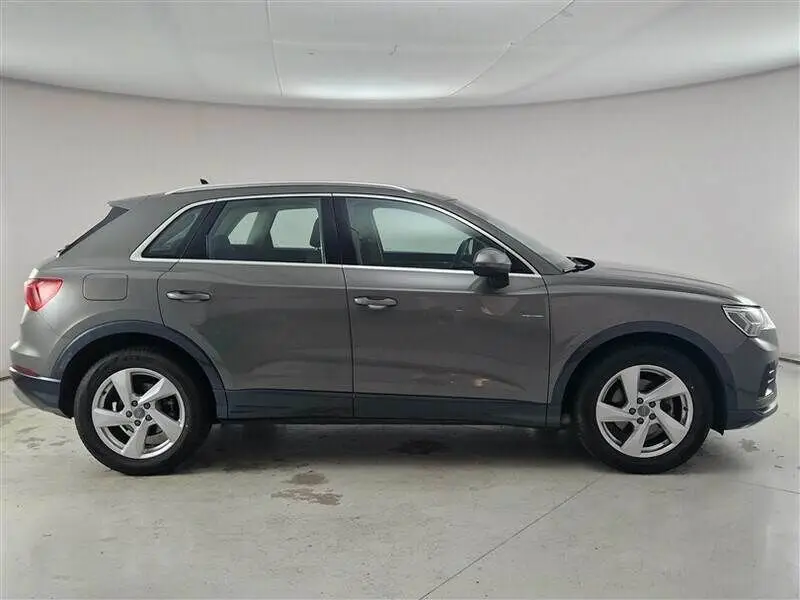 Photo 1 : Audi Q3 2019 Diesel