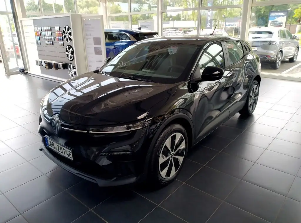 Photo 1 : Renault Megane 2023 Non renseigné