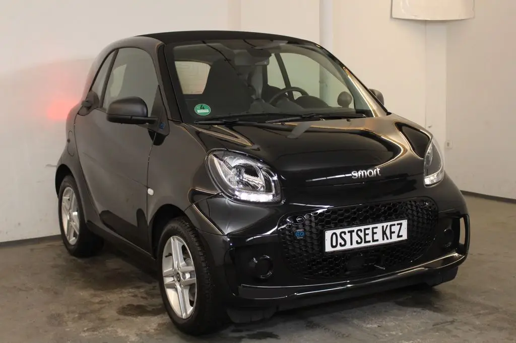 Photo 1 : Smart Fortwo 2022 Non renseigné