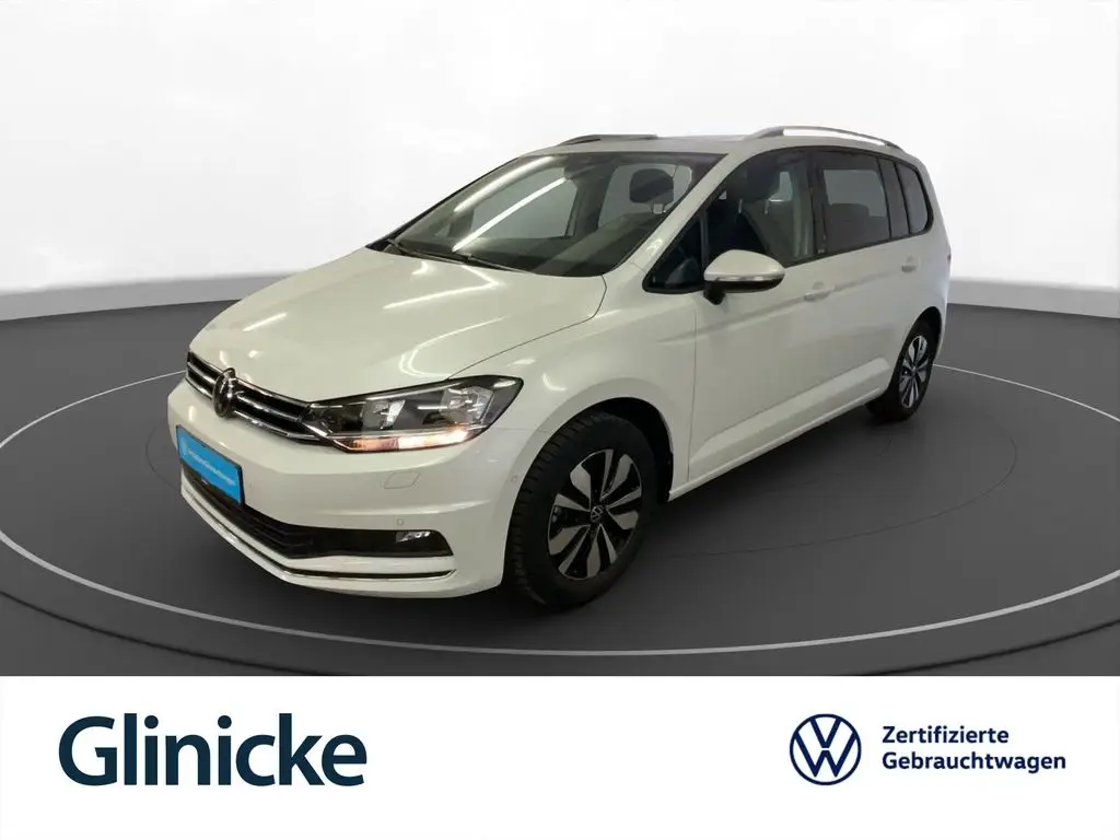 Photo 1 : Volkswagen Touran 2023 Petrol