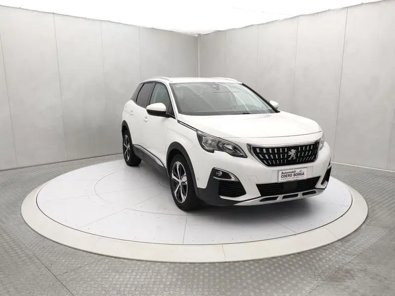 Photo 1 : Peugeot 3008 2017 Diesel