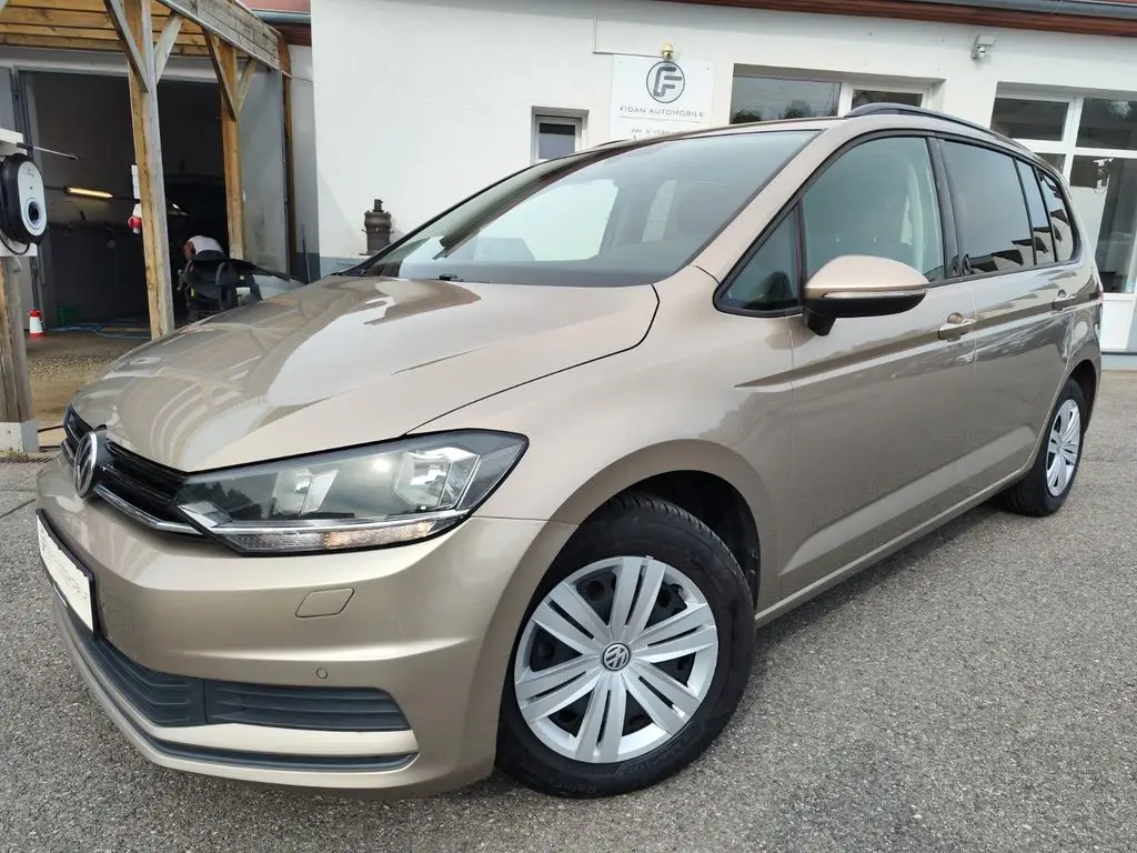 Photo 1 : Volkswagen Touran 2017 Diesel