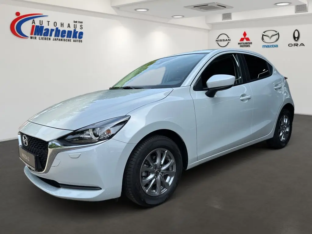 Photo 1 : Mazda 2 2023 Petrol