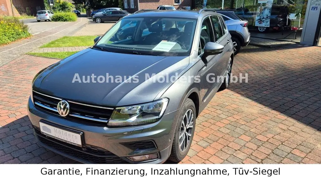 Photo 1 : Volkswagen Tiguan 2020 Essence